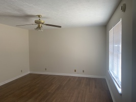 732 North Spring Street, Murfreesboro, Rutherford, Tennessee, United States 37130, 2 Bedrooms Bedrooms, ,1 BathroomBathrooms,Home,For Rent,North Spring Street,1026