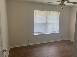 732 North Spring Street, Murfreesboro, Rutherford, Tennessee, United States 37130, 2 Bedrooms Bedrooms, ,1 BathroomBathrooms,Home,For Rent,North Spring Street,1026