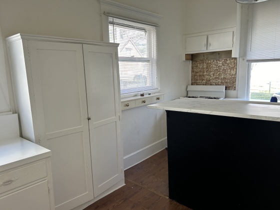 VINE, Murfreesboro, Rutherford, Tennessee, United States 37130, 1 Bedroom Bedrooms, ,1 BathroomBathrooms,Apartment,For Rent,ROUND HOUSE,VINE,1031